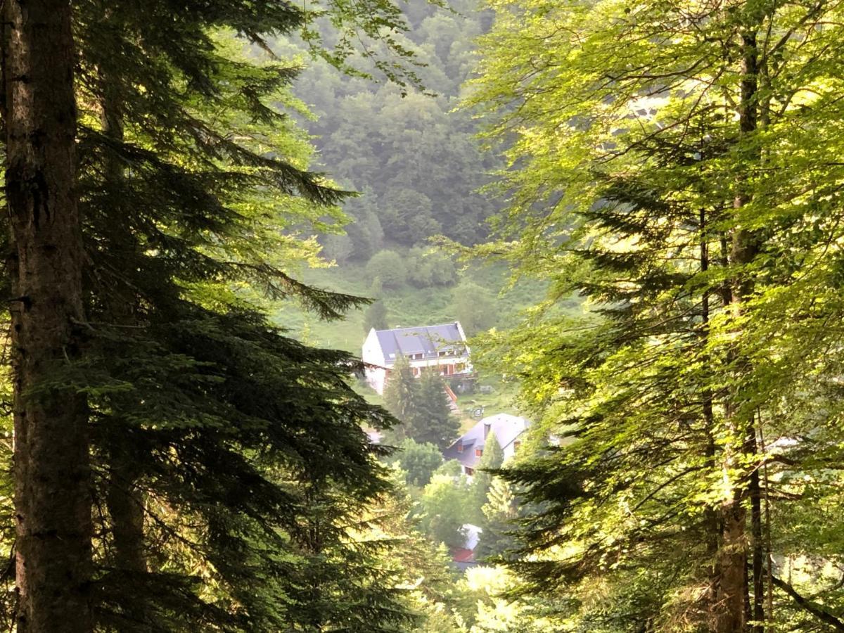 Hotel O Chiroulet Bagnères-de-Bigorre Exteriör bild